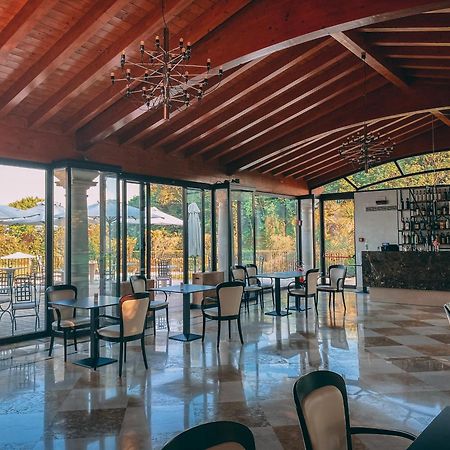 Monastero Resort & Spa ソイアーノ・デル・ラーゴ エクステリア 写真