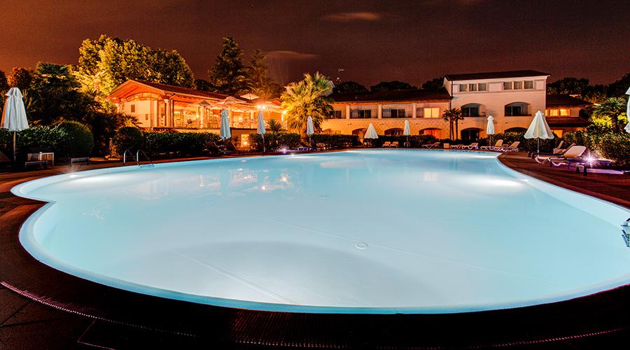 Monastero Resort & Spa ソイアーノ・デル・ラーゴ エクステリア 写真