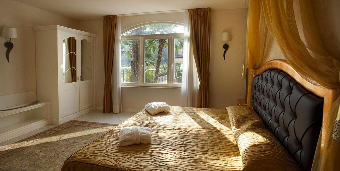 Monastero Resort & Spa ソイアーノ・デル・ラーゴ エクステリア 写真
